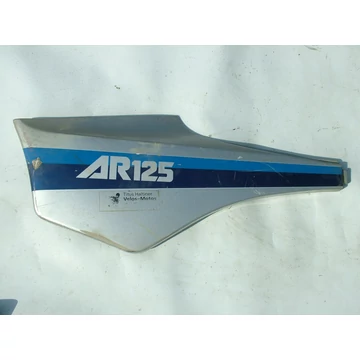 Kawasaki AR125 bal ülés alatti idom