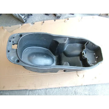 Aprilia Leonardo 150 2001 sisaktartó helmfach helmet luggage compartment