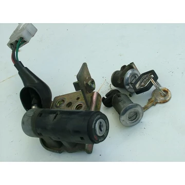 Kymco Heroism 150 1997 zár szett