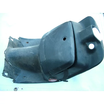 Kymco DJ50 1997 térdvédő idom