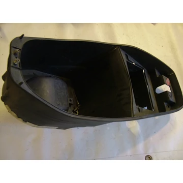 Kymco Movie XL150 2001 sisaktartó