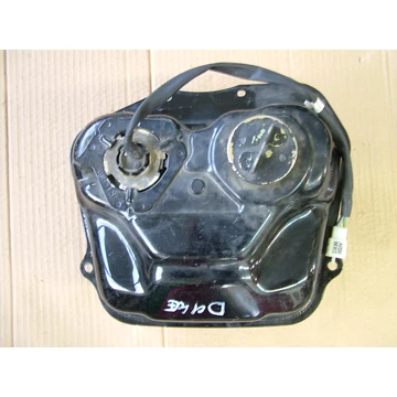 SYM Duke 125 2000 üzemanyag tartály Benzintank Kraftstofftank fuel tank