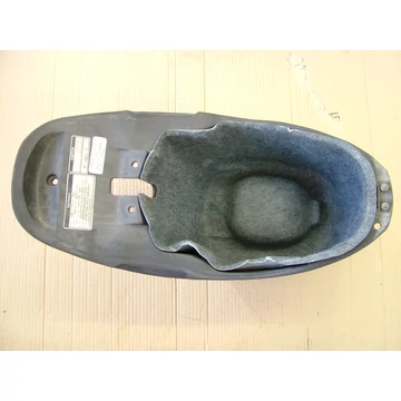 SYM Attila 125 1997 sisaktartó Helmfach helmet compartement