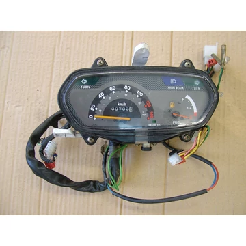 SYM Attila 125 1997 műszerfal Tachometer Cockpit