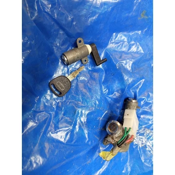 Kymco People 50 2000 Zárszett Schloßsatz Lock set