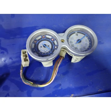 Piaggio Beverly 125 200 2003  műszerfal Tachometer Cockpit