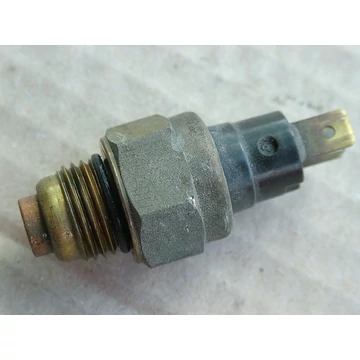 SYM Joyride 125 150 200 Laverda Phoenix 2001 ventilátor kapcsoló hőgomba Themperatur senzor 