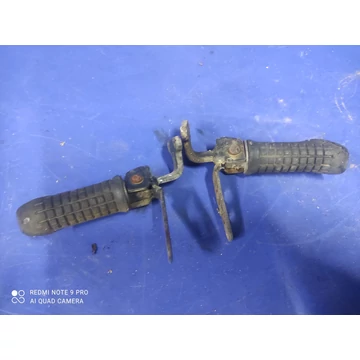 Suzuki Ay50 Katana AA 1997 lábtartó