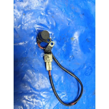 Yamaha YZF 1000 R1 RN01 1999 jeladó Impulsgeber  coils