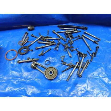 Yamaha YZF 1000 R1 RN01 1999 csavar készlet Kleinteile Schraube set