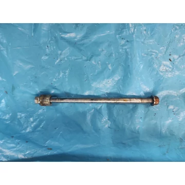 Yiben 50 QT-3 GY 50 Linea Speedy Peugeot V-Clic Vclic Garelli Cilone 4T50 Malaguti Malbo Baotian BT50QT-9 első kerék tengely Vorderradachse front wheel axle