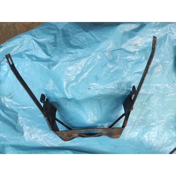 Yiben 50 QT-3 GY 50 Linea Speedy Peugeot V-Clic Vclic Garelli Cilone 4T50 Malaguti Malbo Baotian BT50QT-9 hátsó tartó konzol