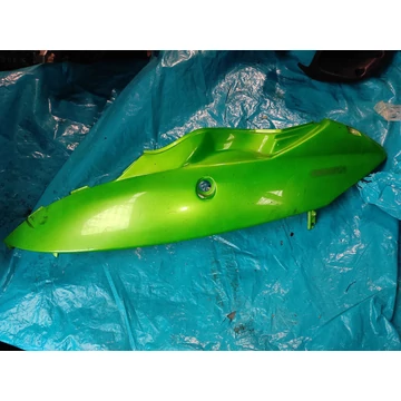 Yiben 50 QT-3 GY 50 Linea Speedy Peugeot V-Clic Vclic Garelli Cilone 4T50 Malaguti Malbo Baotian BT50QT-9 Bal ülés alatti idom oldalidom Sitzverkleidung seat cover