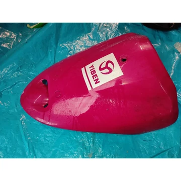 Yiben 50 QT-3 GY 50 Linea Speedy Peugeot V-Clic Vclic Garelli Cilone 4T50 Malaguti Malbo Baotian BT50QT-9 első idom Verkleidung innen cover panel