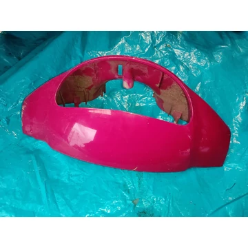 Yiben 50 QT-3 GY 50 Linea Speedy Peugeot V-Clic Vclic Garelli Cilone 4T50 Malaguti Malbo Baotian BT50QT-9 műszerfal idom kormány idom első Lenkerverkleidung handle cover