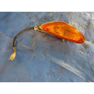 Yiben 50 QT-3 GY 50 Linea Speedy Peugeot V-Clic Vclic Garelli Cilone 4T50 Malaguti Malbo Baotian BT50QT-9 bal első index blinker indicator