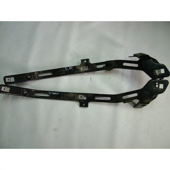Piaggio X9 2001 Taposó alatti lemez