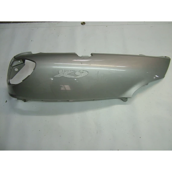 Piaggio X9 2001 Jobb ülés alatti idom