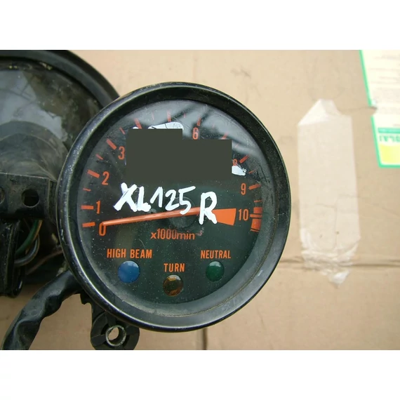 Honda XL 125 R Fordulatszámmérő