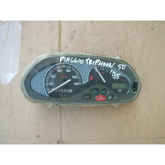 Piaggio Thyphoon 50 1995 műszerfal