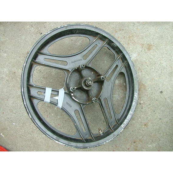 Honda NS125R  Első kerék