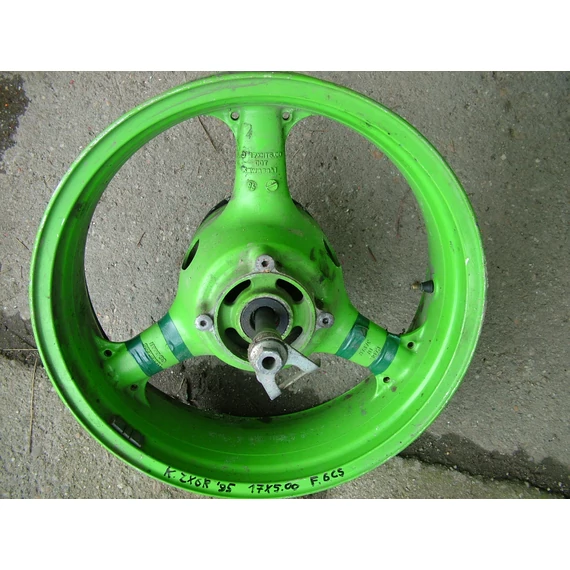 Kawasaki ZX6R  95  Hátsó kerék
