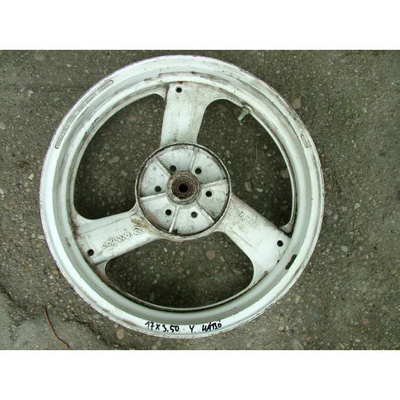 Yamaha  (Brembo)Hátsó kerék  7900