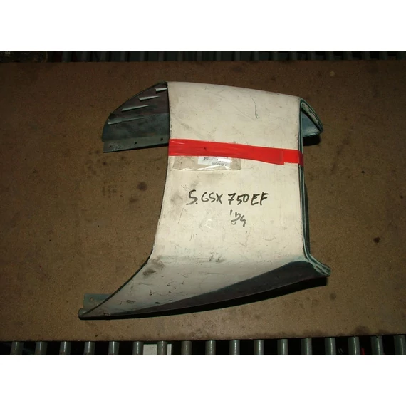 Suzuki GSX 750 EF far-idom