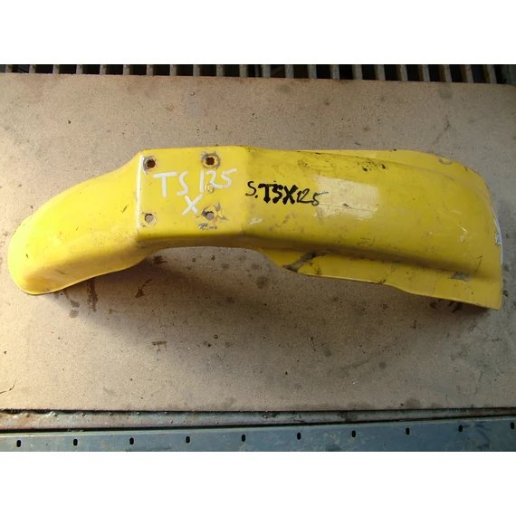Suzuki TS 125 X első sárvédő