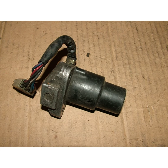 Yamaha 6697 zár