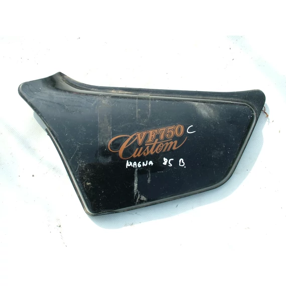 Honda VF750 Magna 1985 bal idom