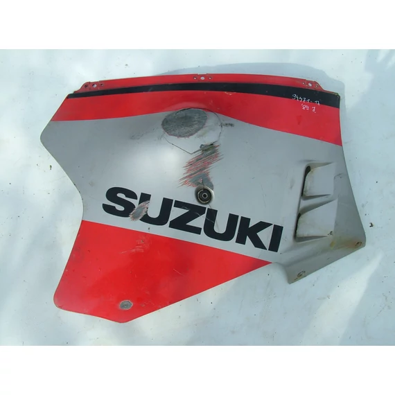 Suzuki 1989 jobb idom