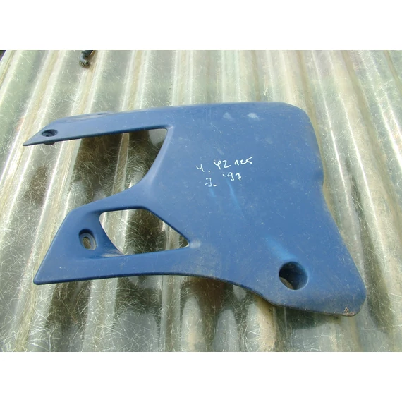 Yamaha YZ125 1997 jobb tank idom