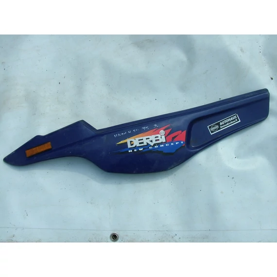 Derbi Senda 50 H 1995- jobb ülés alatti idom seiteverkleidung side Panel cover right