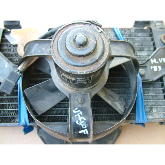 Honda VF500F 1983 hűtő ventilátor