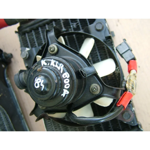 Kawasaki KLR600A 1984 hűtő ventilátor