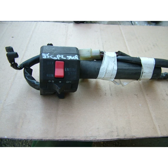 Kawasaki GPZ600R 1985 jobb kormánykapcsoló Lenkerschälter handlebar switch