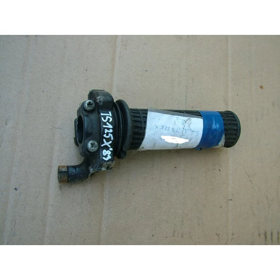 Suzuki TS125X 1983 jobb konzol