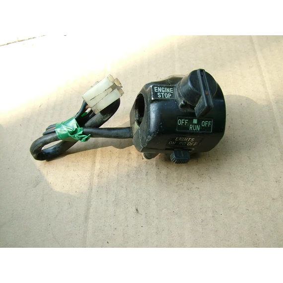 Yamaha konzol 4366