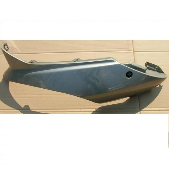 Peugeot Elyseo 125 1999 bal ülés alatti idom