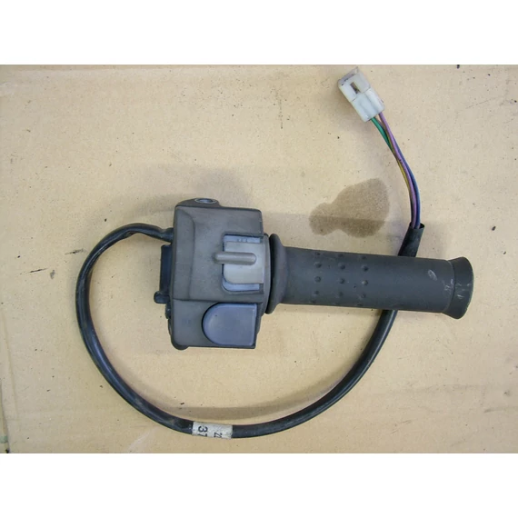 Peugeot Elyseo 125 1999 gázkar jobb kapcsoló Lenkerschälter recht Gasgriff  right handle switch trottle grip