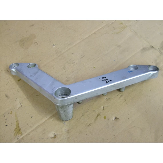 Suzuki DL650 2004 csomagtartó konzol