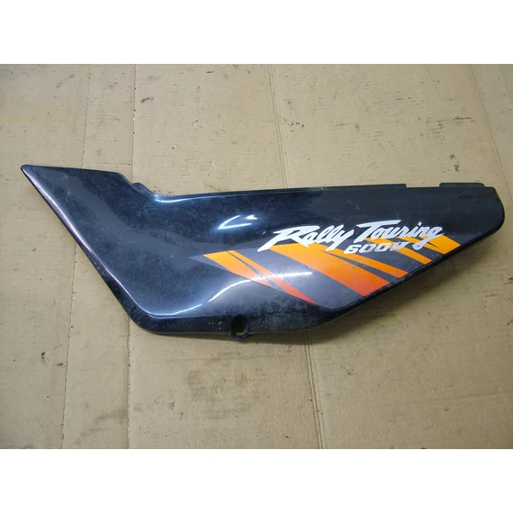Honda XL600VT Transalp 1996 bal ülés alatti idom