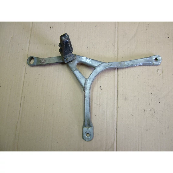 Derbi Senda R 50 1996 hátsó lábtartó pár