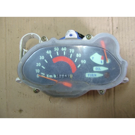 Kymco Scout 50 2000 műszerfal
