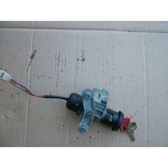 Derbi Atlantis 50 1999 gyújtáskapcsoló