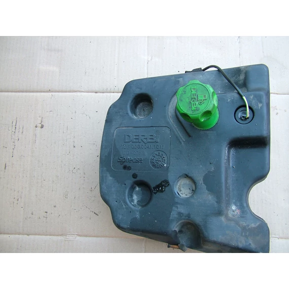 Derbi Atlantis 50 1999 üzemanyag tartály Benzintank Kraftstofftank fuel tank