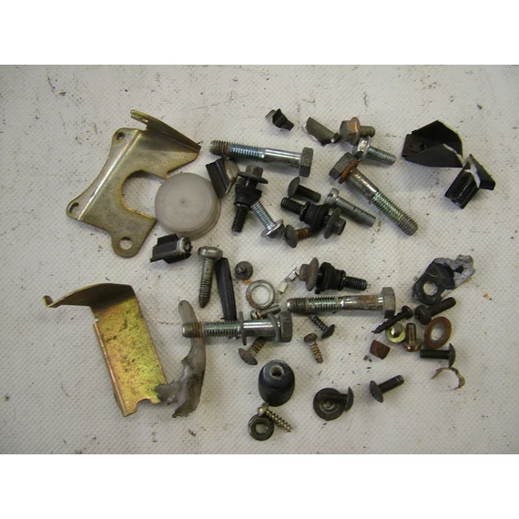 Honda SH 150 2002 csavarok
