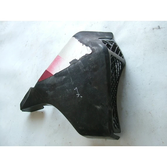 Honda XL600L 1985 jobb tank idom