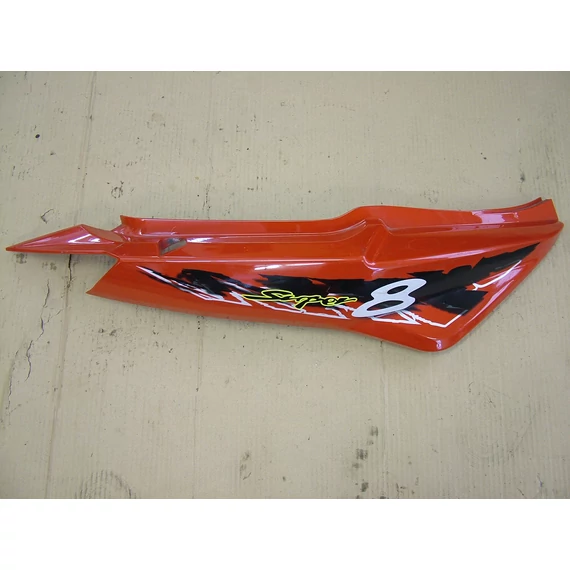 Kymco Super 8 125 2007 jobb ülés alatti idom